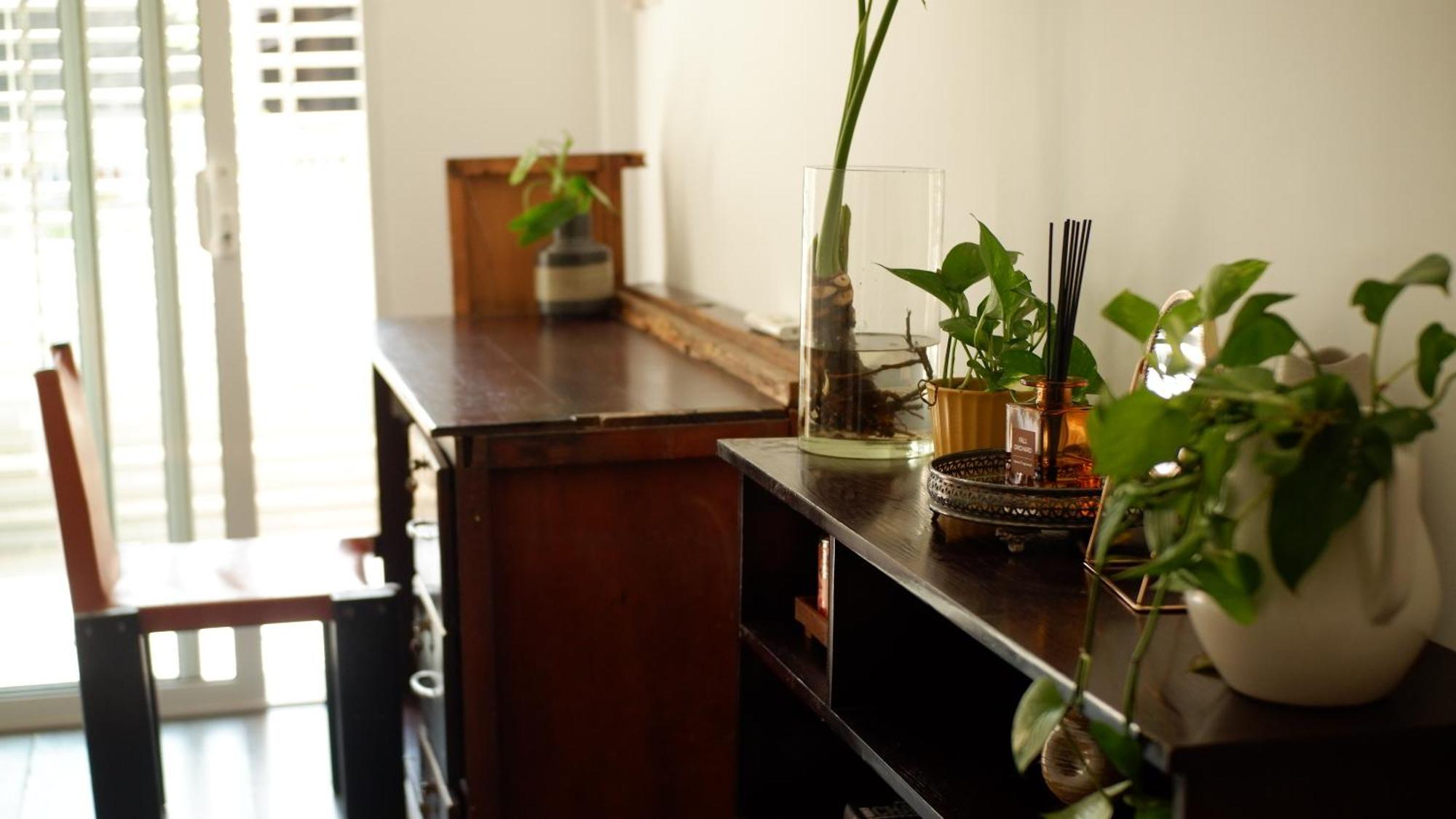 Apartment Serene In Phu Nhuan Above Coffee Shop